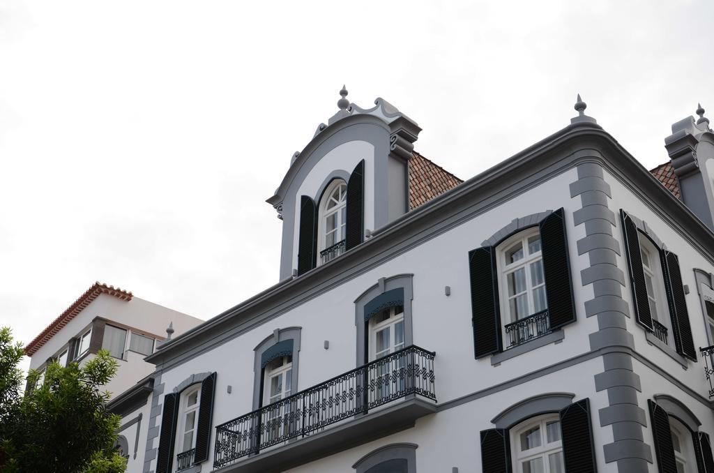 Edificio Charles 203 Apartment Фуншал Екстериор снимка