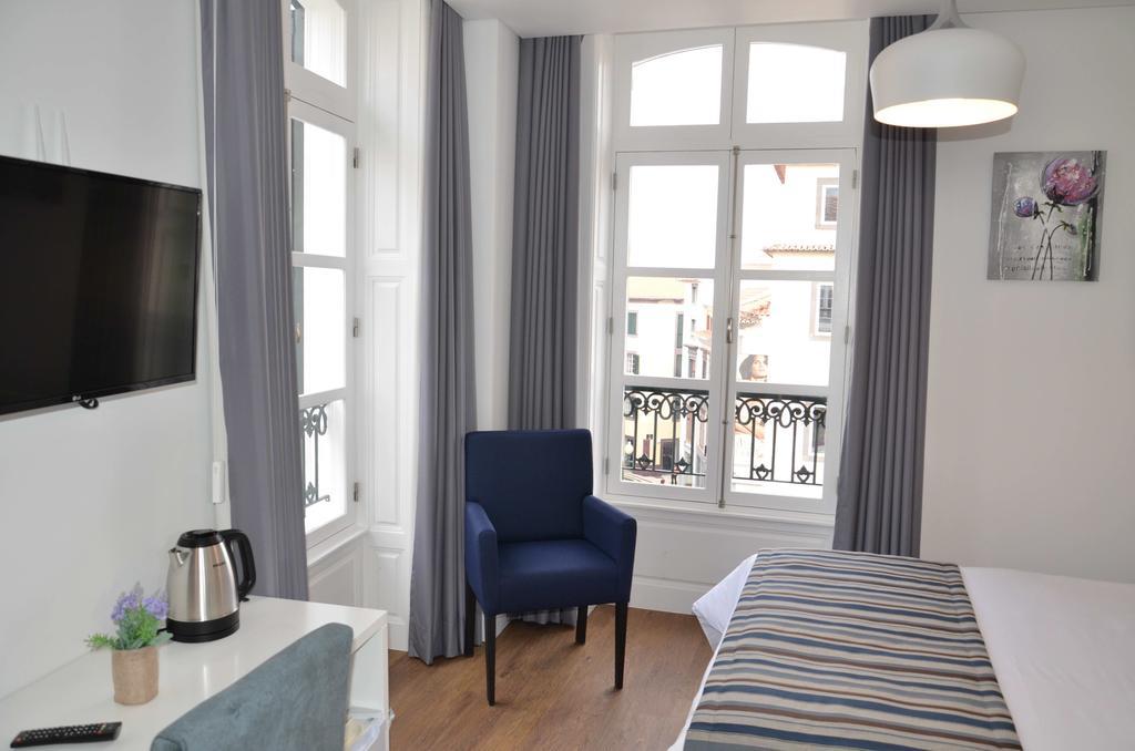 Edificio Charles 203 Apartment Фуншал Екстериор снимка